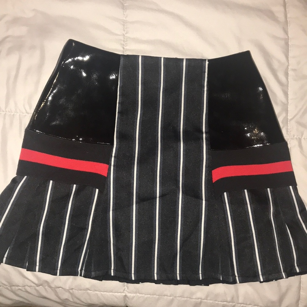 Patent look stripes skirt